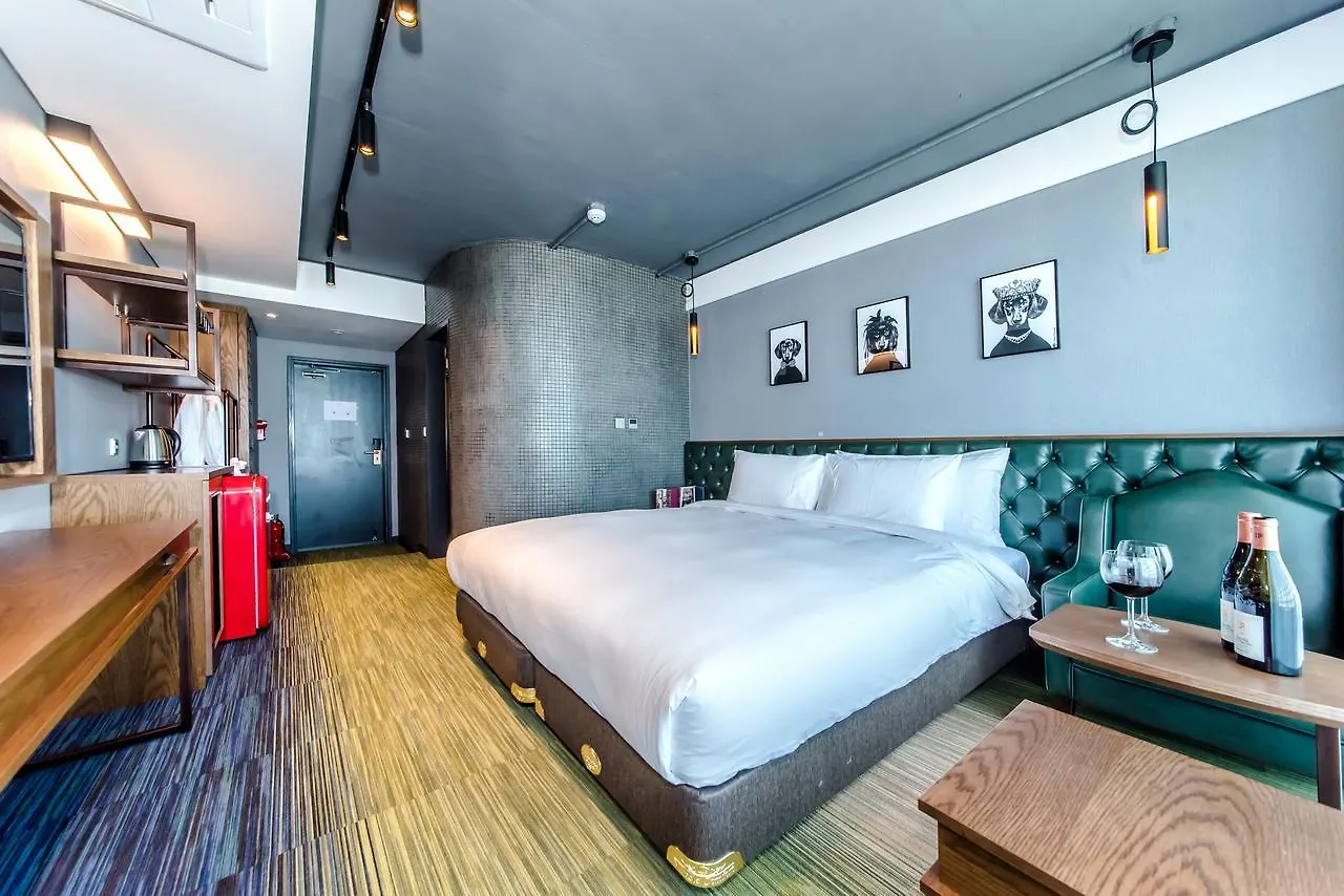 Jeju Marevo Beach Hotel 3*,