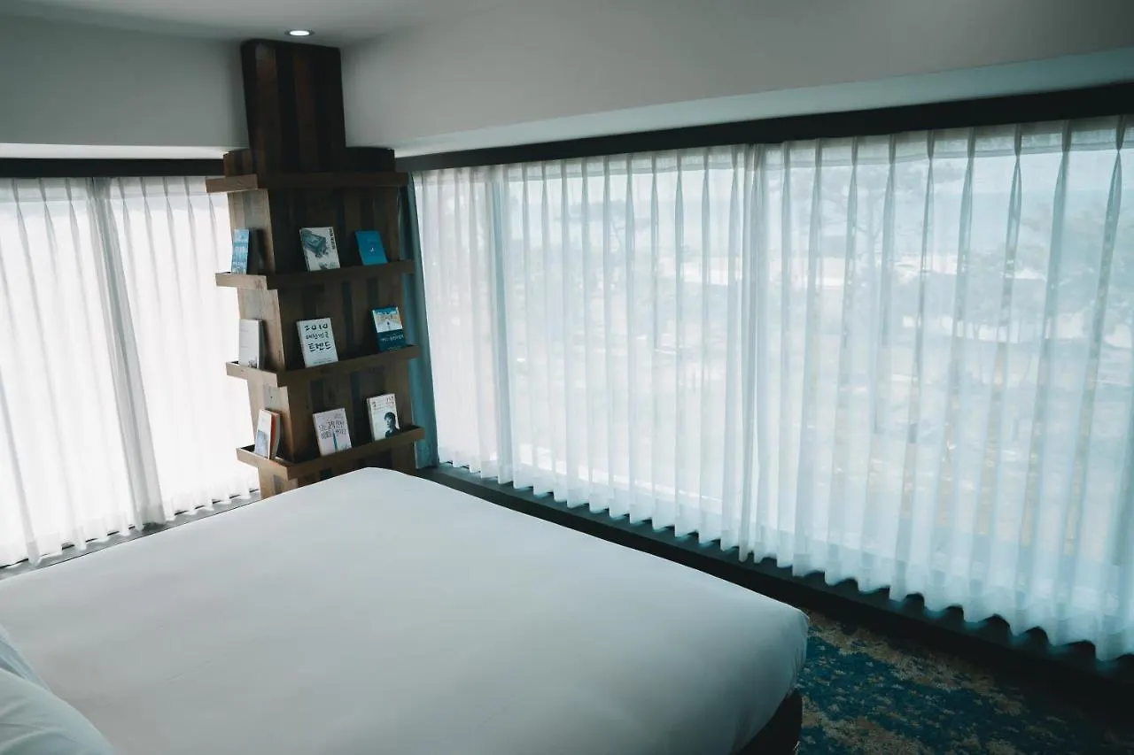 Jeju Marevo Beach Hotel